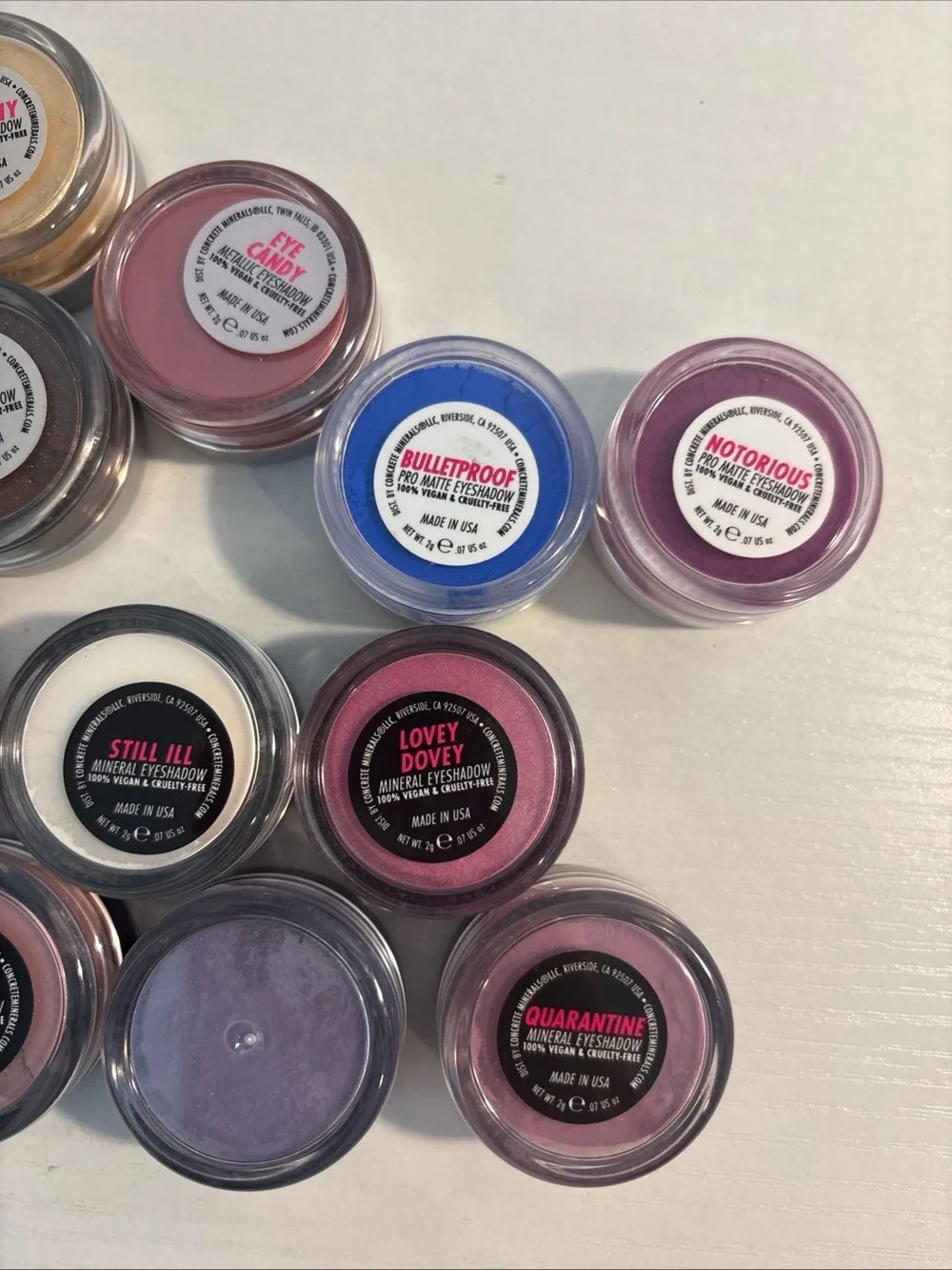 Concrete Minerals Eyeshadows Bundle.